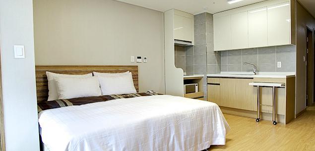 The Class 300 Condo Sokcho Exterior photo